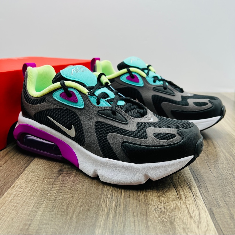 Nike Air Max 200 - Picture 4 of 9